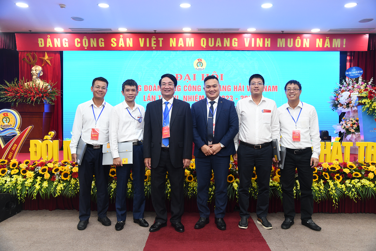 Đoàn đại biểu Công đoàn VLC tham dự Đại hội công đoàn Tổng công ty Hàng hải Việt Nam lần thứ VI nhiệm kỳ 2023-2028